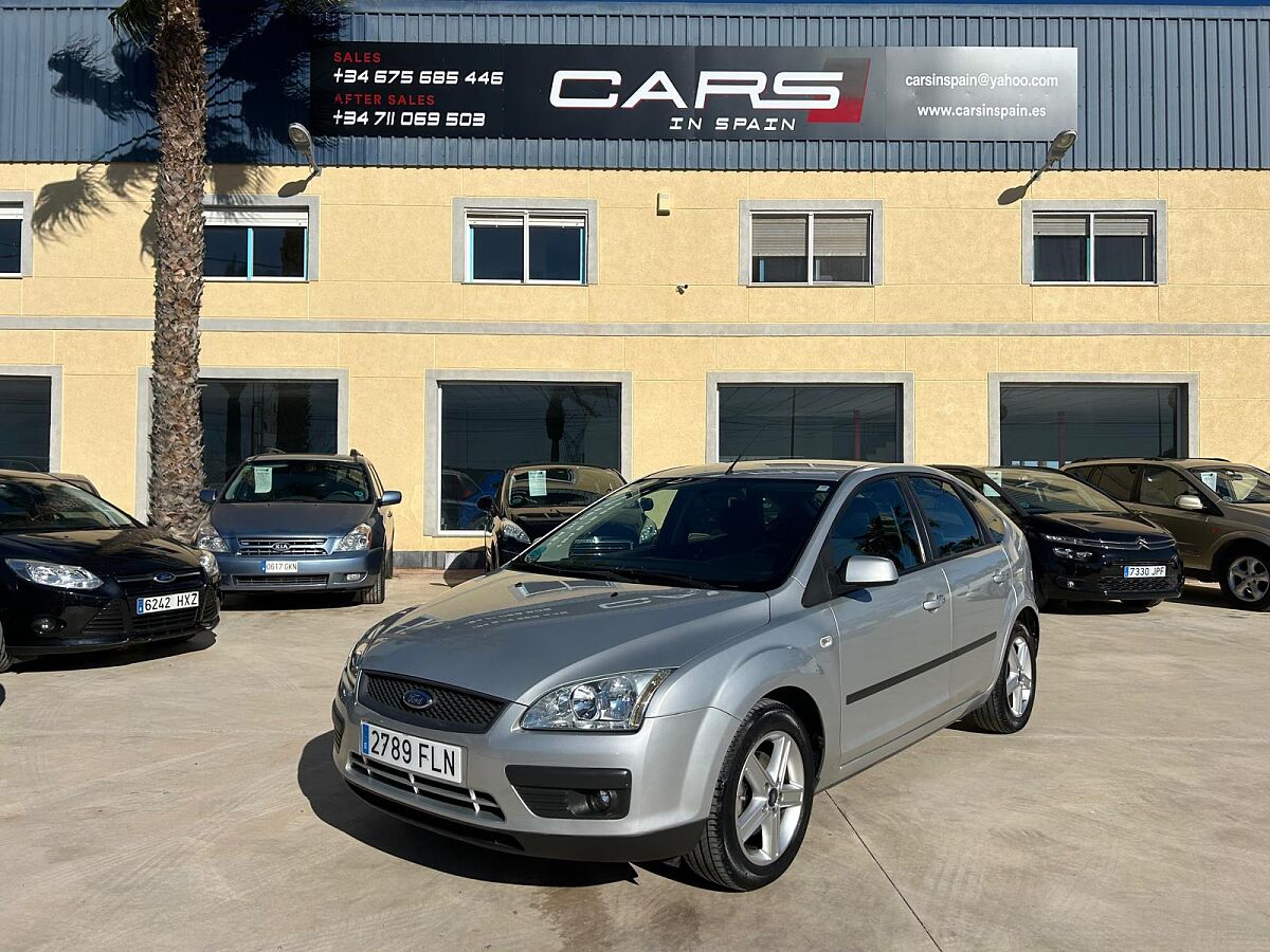 FORD FOCUS TREND 1.6 AUTO SPANISH LHD IN SPAIN ONLY 57000 MILES SUPERB 2007